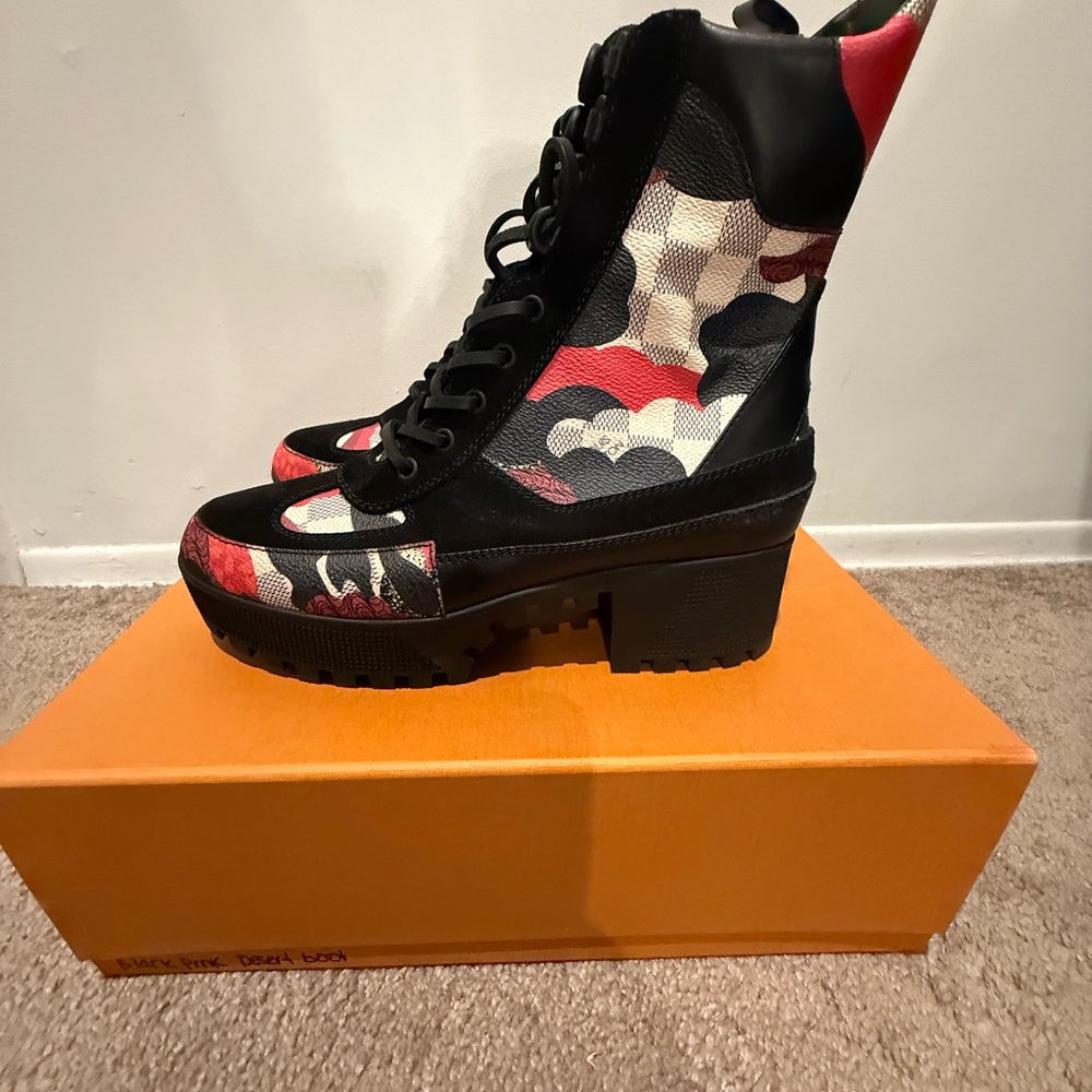 Suede Calfskin Catogram Laureate Platform Desert Boots Louis Vuitton